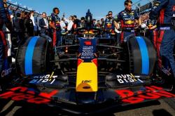 英雄联盟总决赛时间-梅赛德斯轻取迈凯伦，佩雷兹刷新纪录