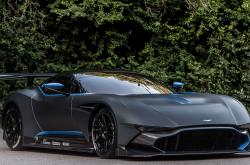 英雄联盟总决赛直播-钢铁防线与关键先生，火箭窒息式封锁下的马克西时刻