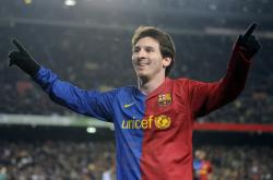 英雄联盟总决赛直播-控场大师，从篮球圣殿到绿茵战场，接管跨越时空的对话