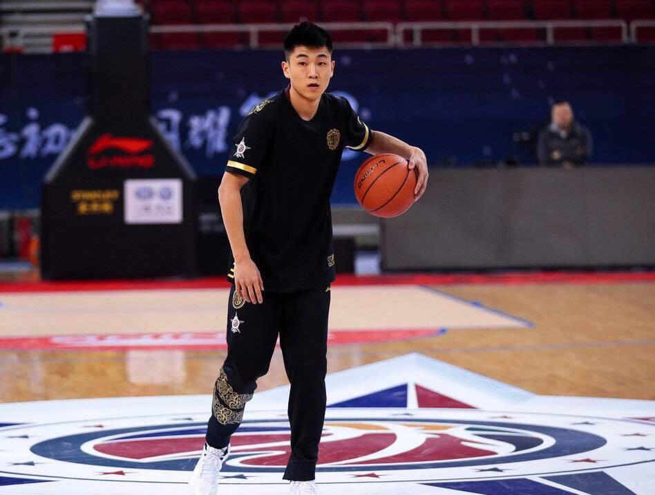 山西队逆转火箭,高诗岩带队取胜 山西队逆转火箭,高诗岩带队取胜