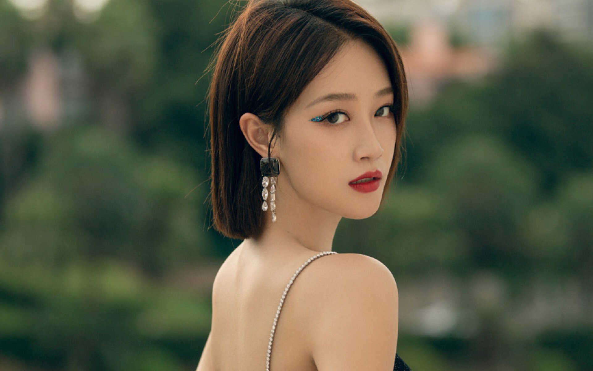 跨界星光，莫兰特在英超争冠之夜意外夺目