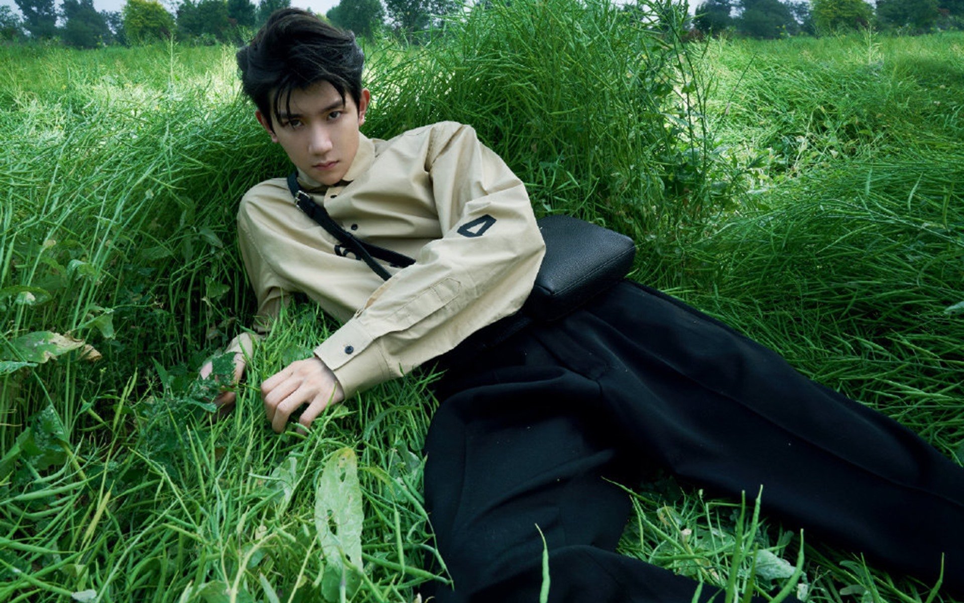 杜兰特爆发难阻76人,费城巅峰对决胜太阳