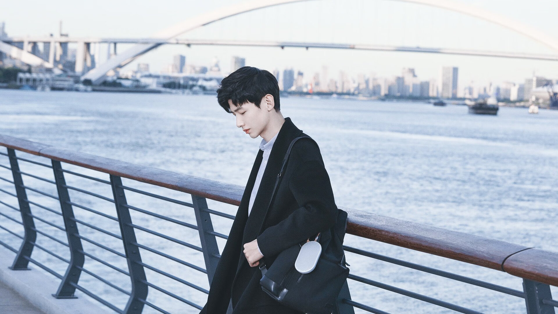 维尼修斯稳如电流,丹麦强压德国足坛高压电