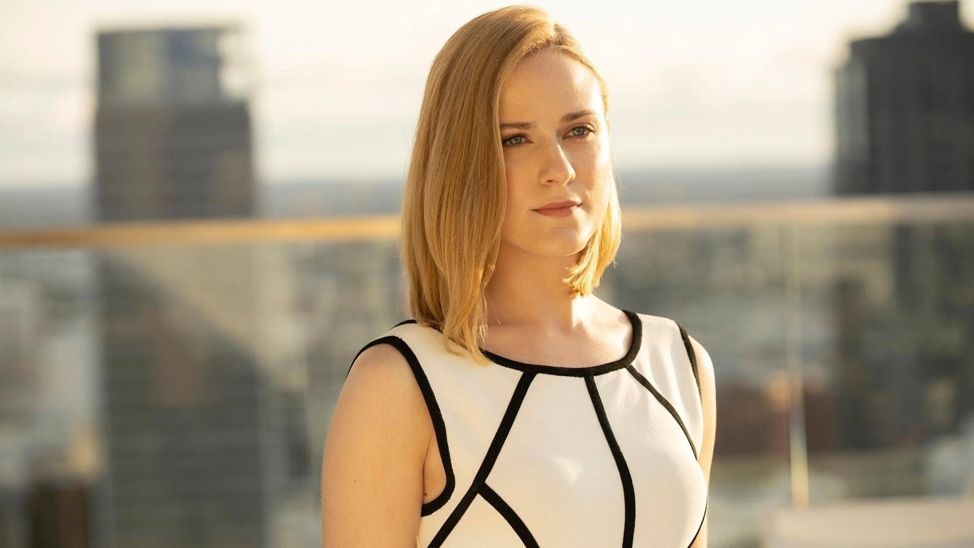 东方奇迹夜,当利拉德用一记三分球改写两个世界的篮球记忆