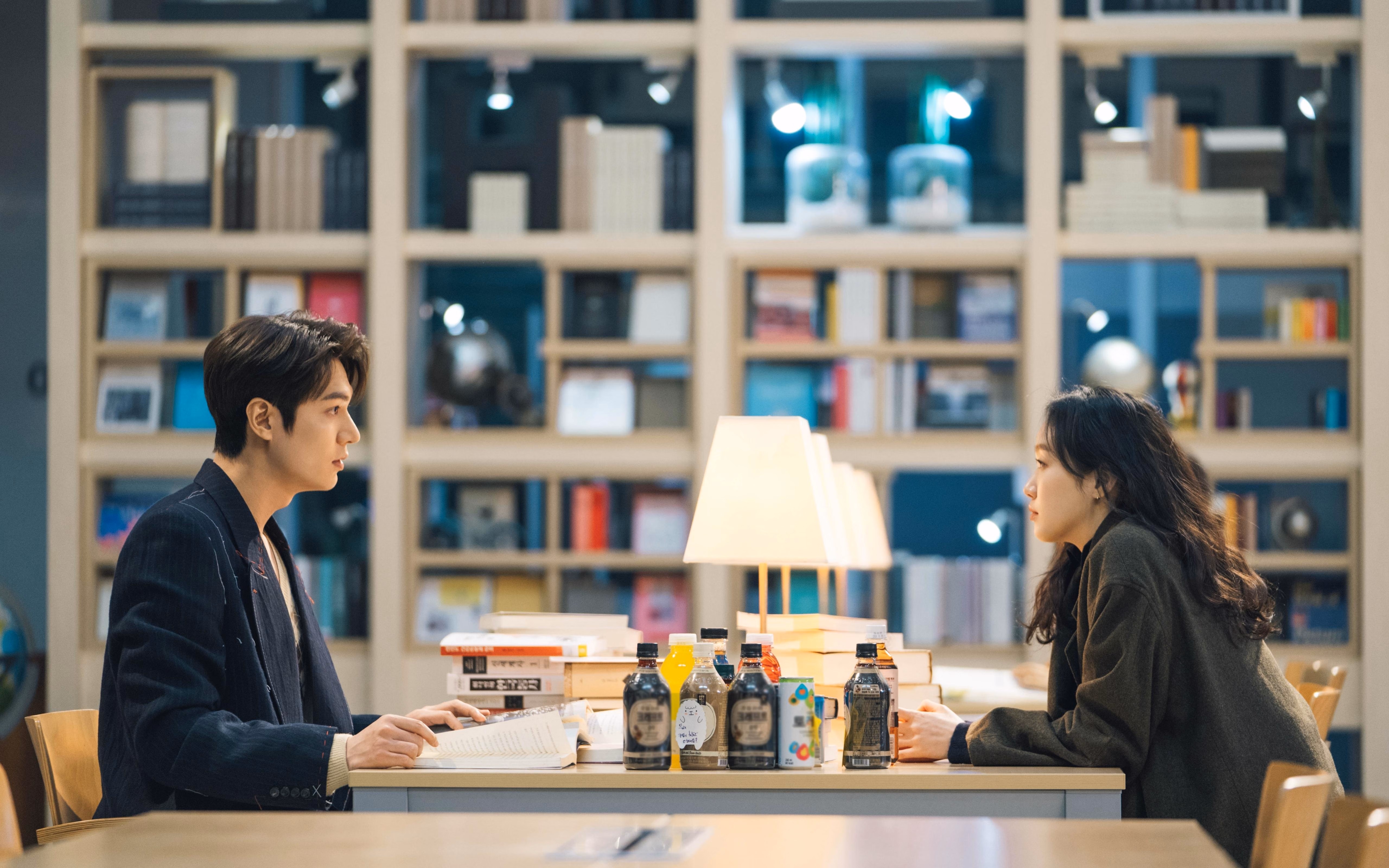 国王加冕夜,当生涯里程碑成为王权稳稳的注脚