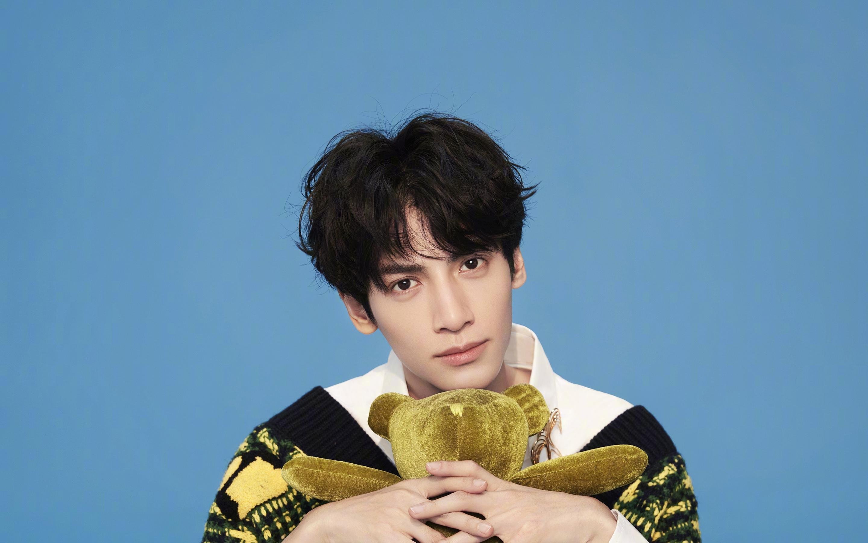 冷钢与烈火的祭典，灰熊围猎下的武切维奇，如何独享硬仗之王的圣杯